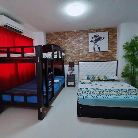 N&J Lopez Lodging House 파사이 외부 사진