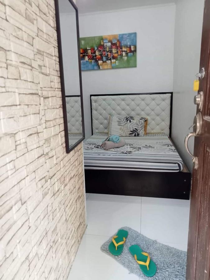 N&J Lopez Lodging House 파사이 외부 사진